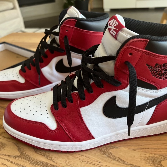 AIr Jordan 1 Retro High OG Chicago (2015) main image 7